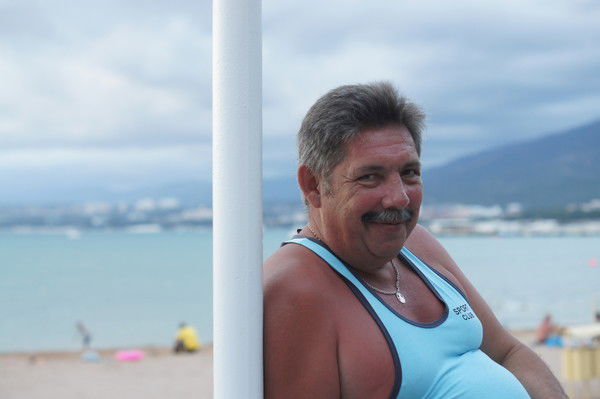 Олег Сеченев