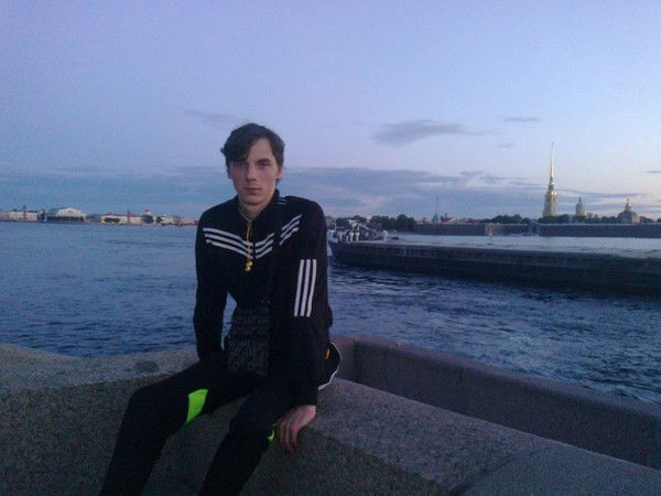 Антон Владимирович