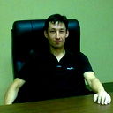 Умид Каримов