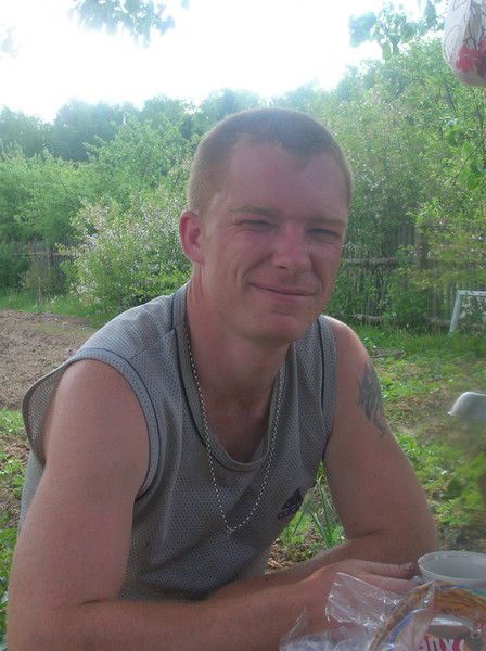 Сергей Перов