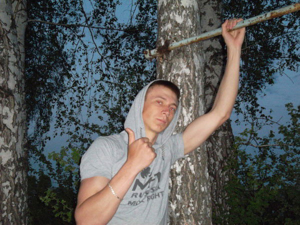 Антон Толмачев