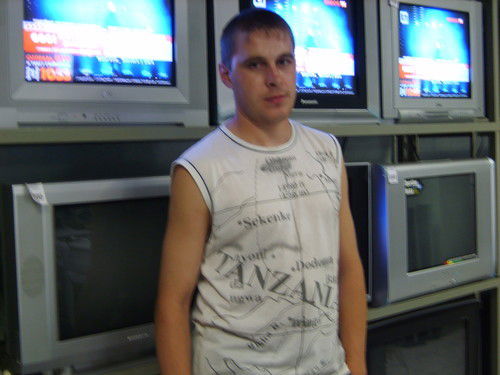 Олег ************