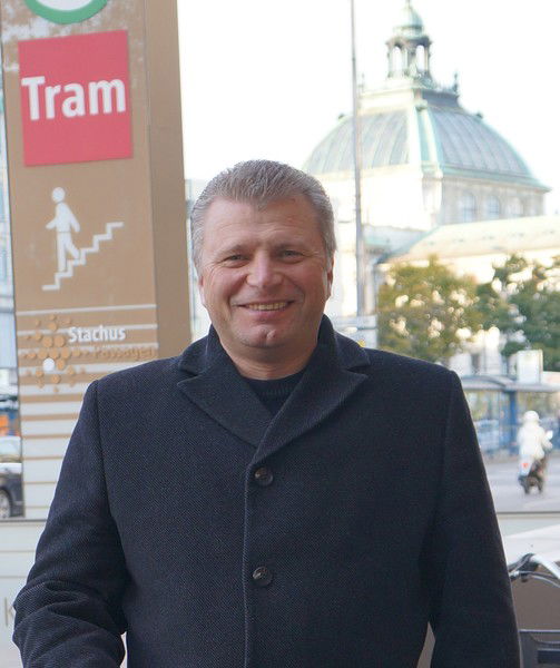 Александр Олин