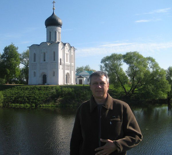 Василий Дубровин