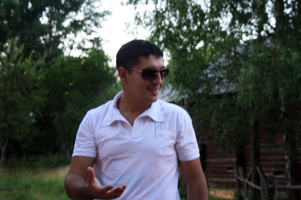 Евгений Богомолов