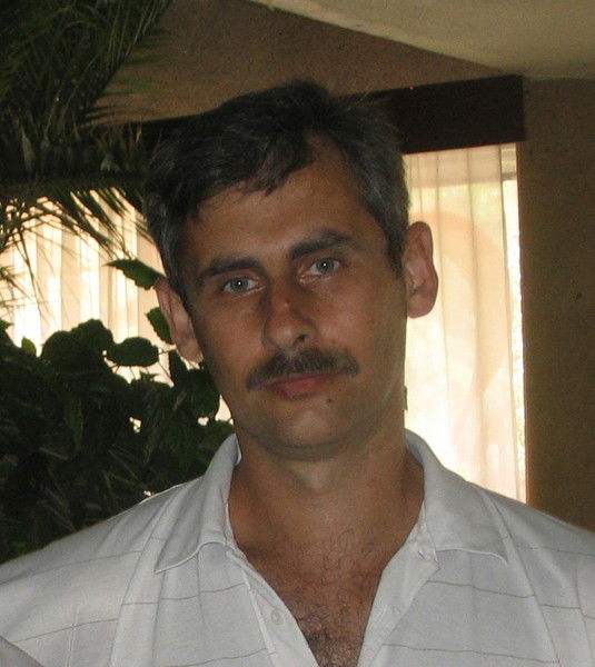 Александр Петряков