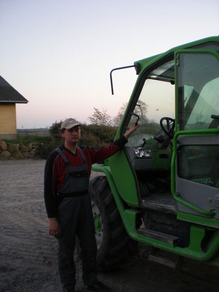 Александр Чекин