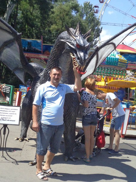 Гриша Сухов