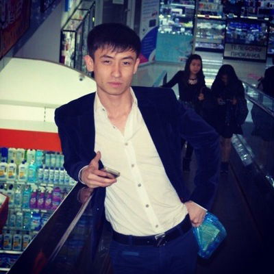 Евгений Хен