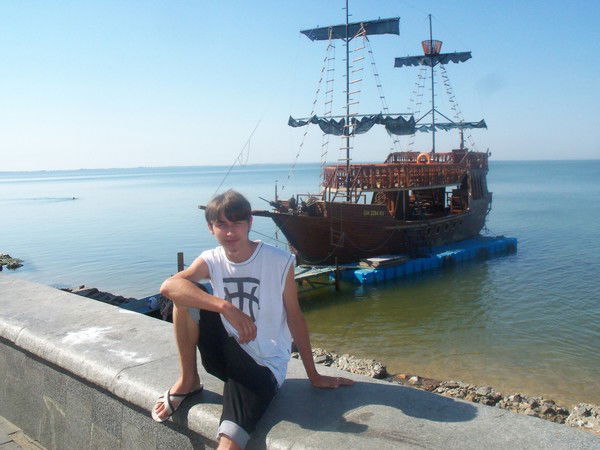 Жека Кармазин