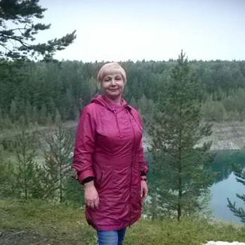 Лариса Мезенова