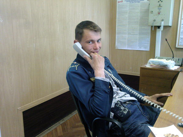 Денис Манцуров