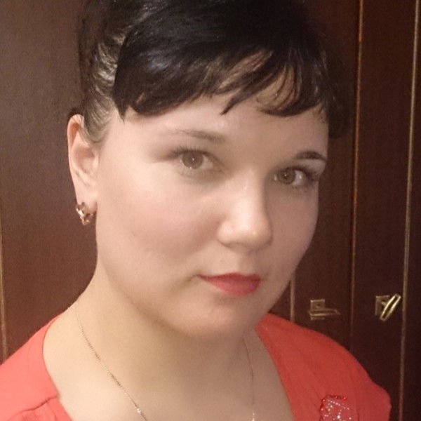 Алена Усачёва