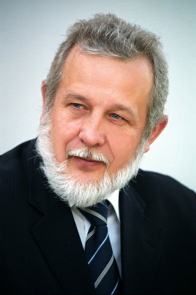 Владимир Медведев