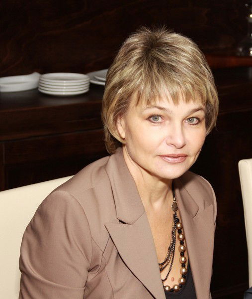 Елена Баранова