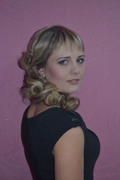 Любовь Захарова