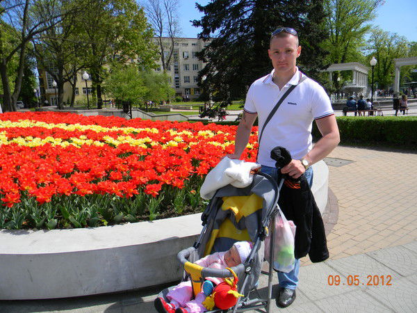 Денис Пивоваров