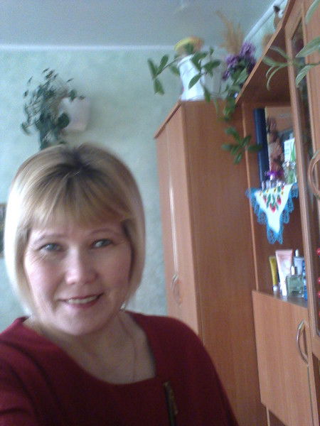 Людмила Петрова