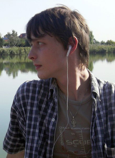 Александр Гаркавенко