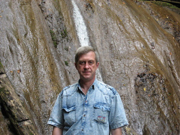 Александр Виноградский