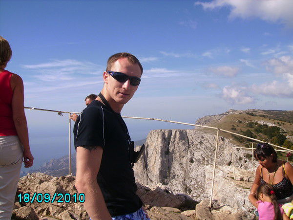 Денис Лаптев