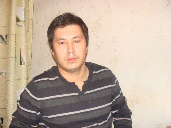 Юрий Смолин