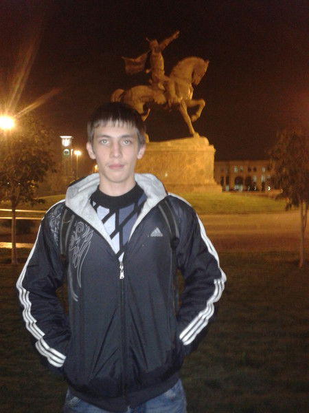 Даврон Пулатов