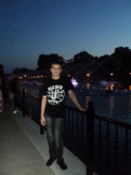 Костя Султанов