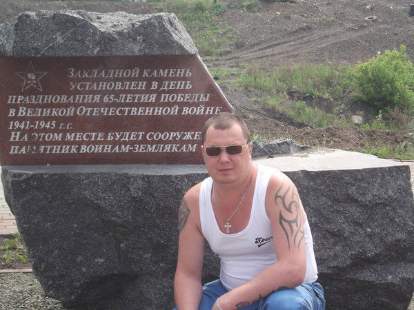 Влад Островский