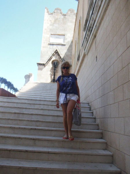 Лариса Белякова