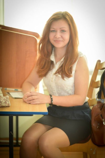 Олька Хлопонина