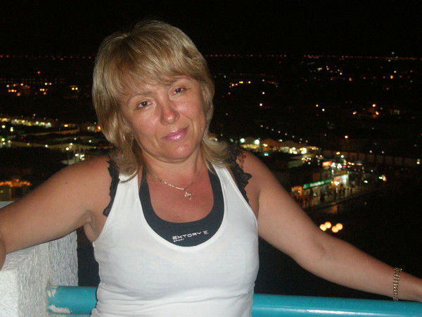 Лариса Манаева