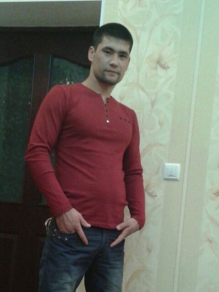 Айбек Одуев