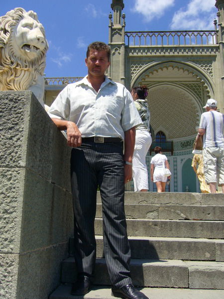 Олег Белоконь