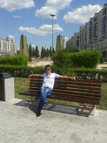 Руслан Сакенов