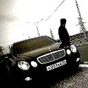Dj D-A-V