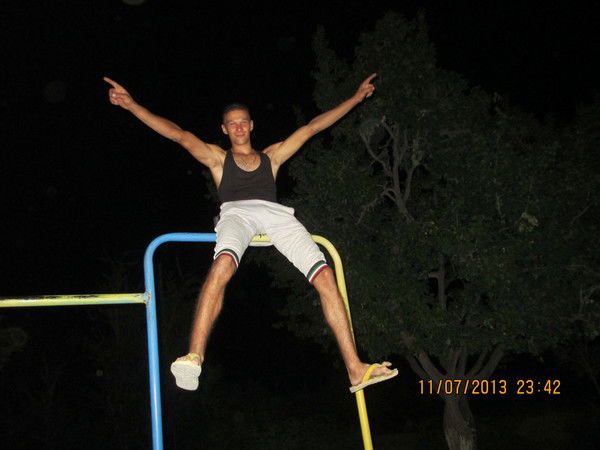 Денис Семёнов