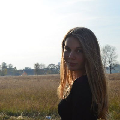 Ася Чеботарь