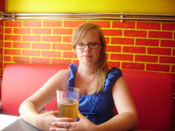 Аленка Тихонова