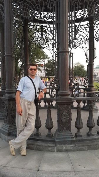 Анатолий Волков