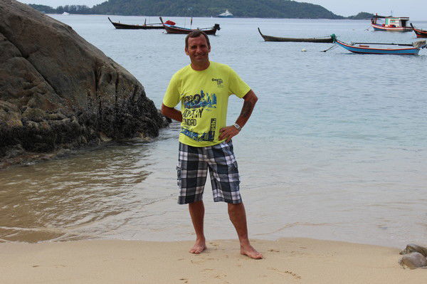 Александр Мельник