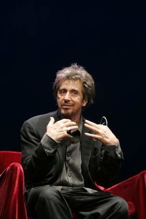 Михаил Михаил