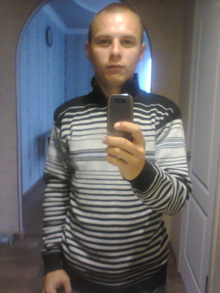 Макс Асташин