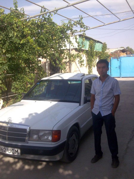 Тахир Омаров