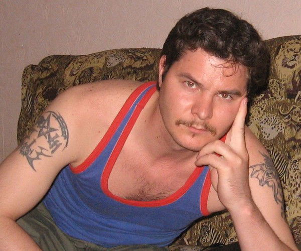 Олег Кулешов