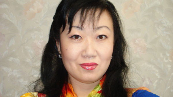 Лариса Огай