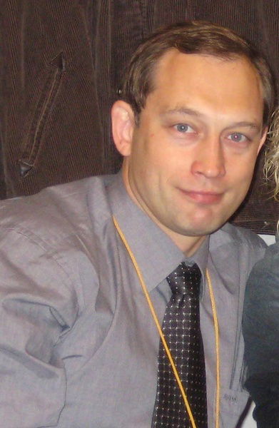 Олег Коновец