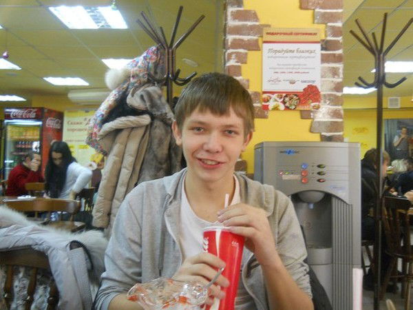 Паша Костылев