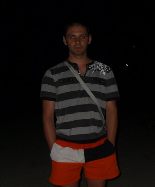 Антон Сахаров