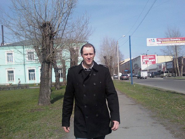 Олег Колесников